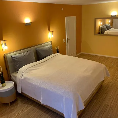 Apartment Moderne Nahe Swr Und Golfplatz